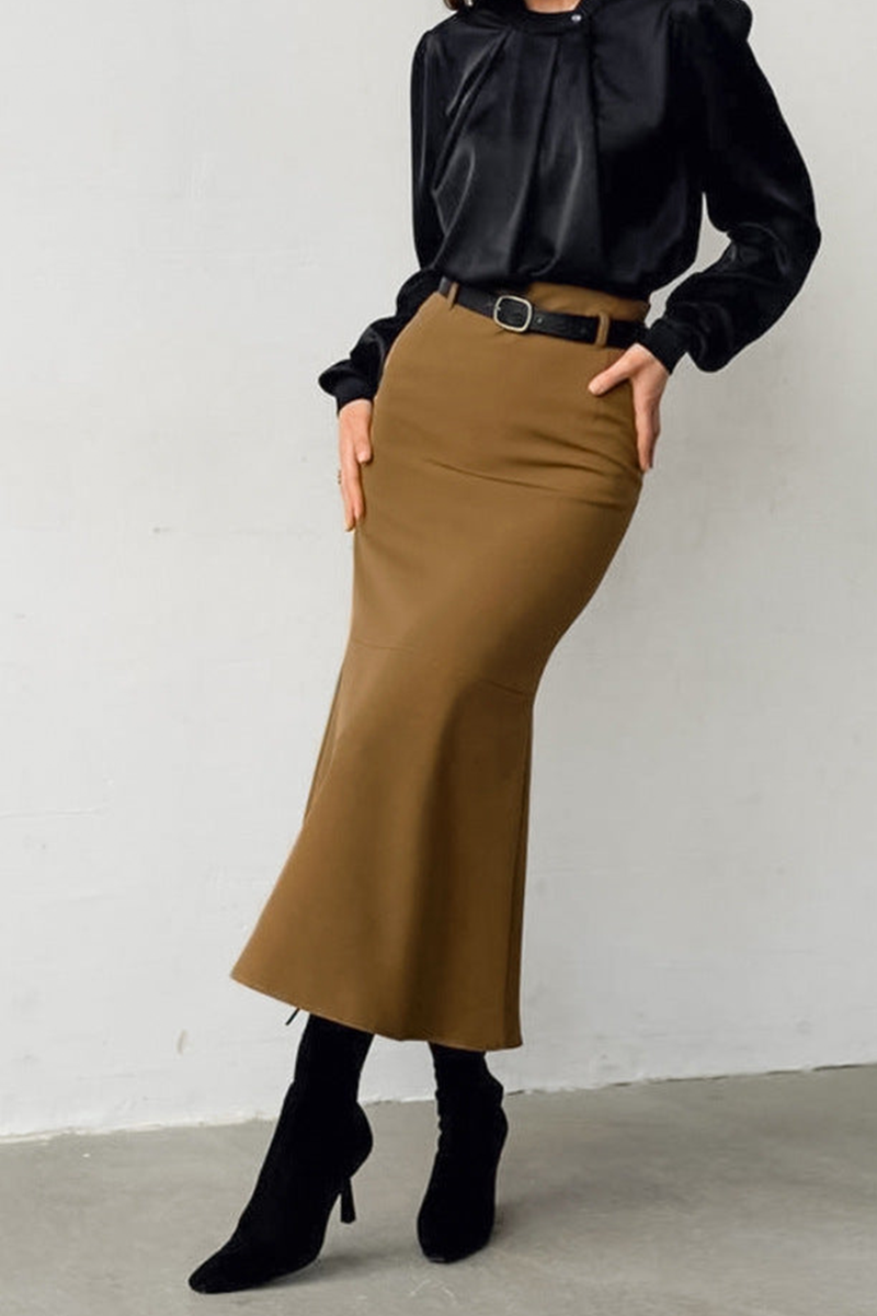 Elegant High-Waisted Midi Skirt