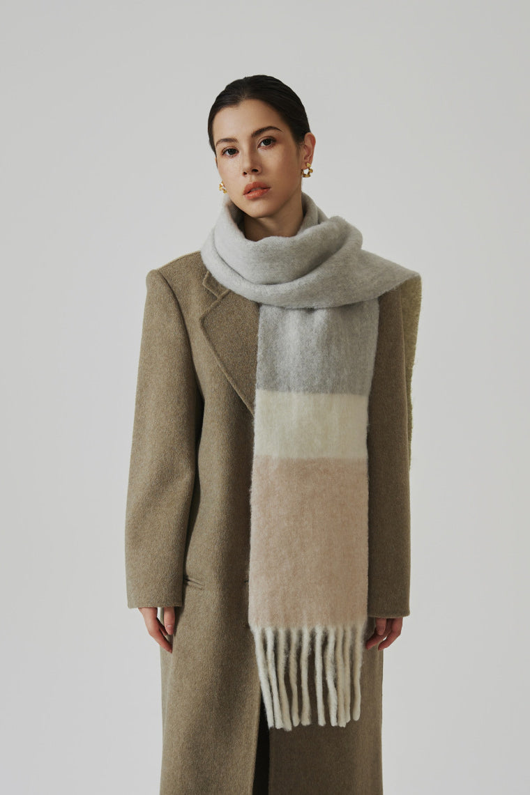 Luxurious Multi-Tone Wool Scarf