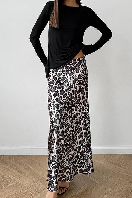 Elegant Leopard Print A-Line Long Skirt