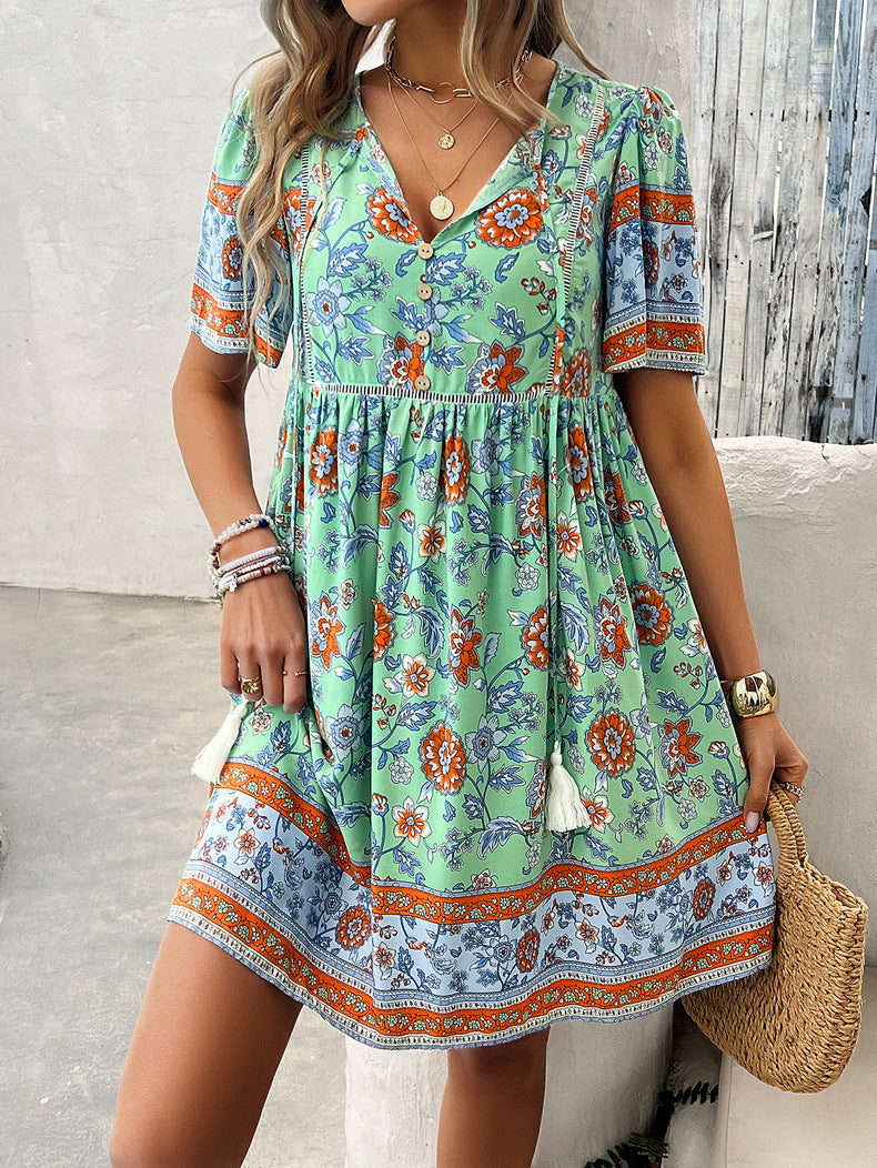 Green Retro Printed V-Neck Short Sleeve Dress